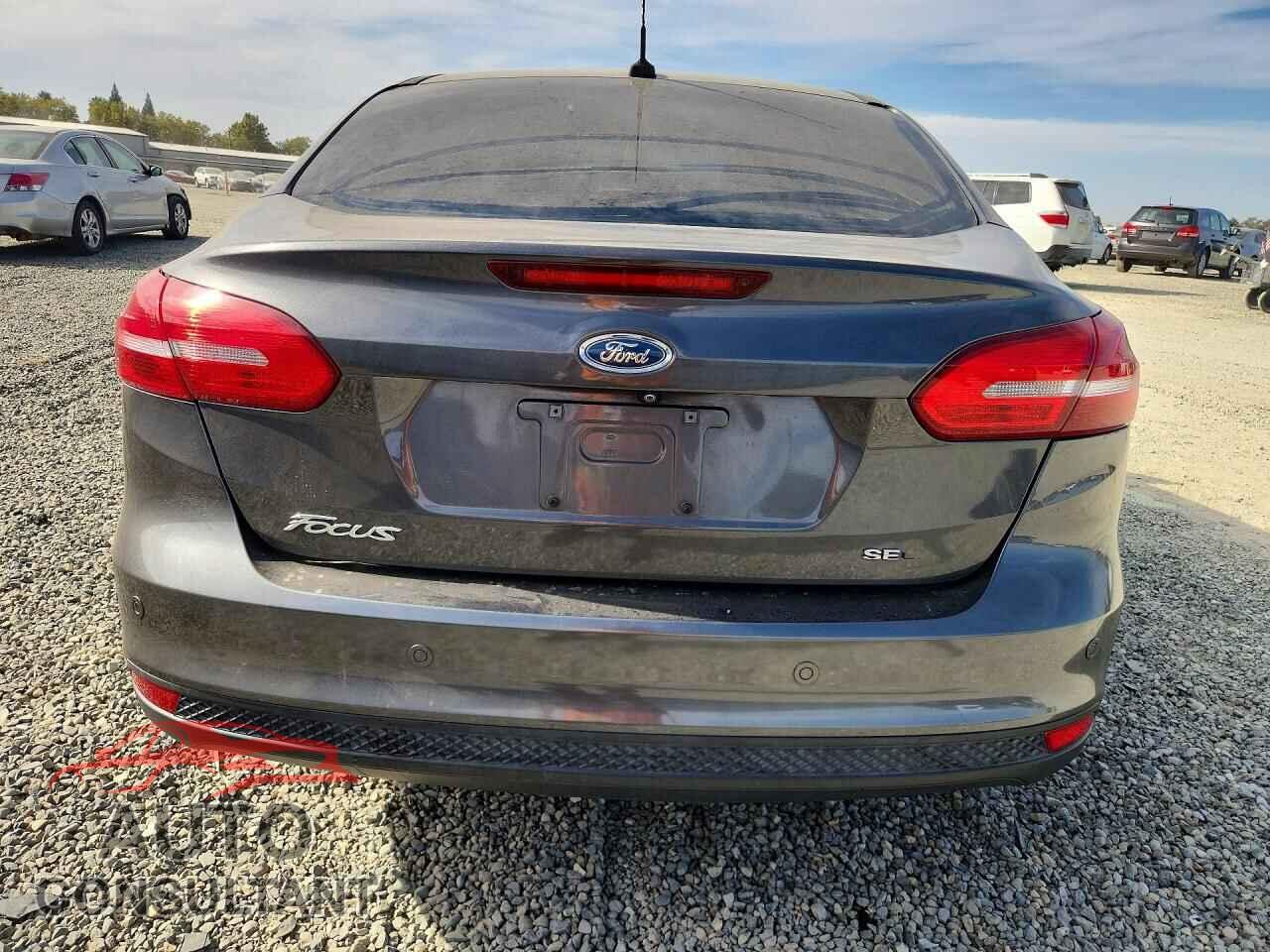 FORD FOCUS 2017 - 1FADP3H25HL223106
