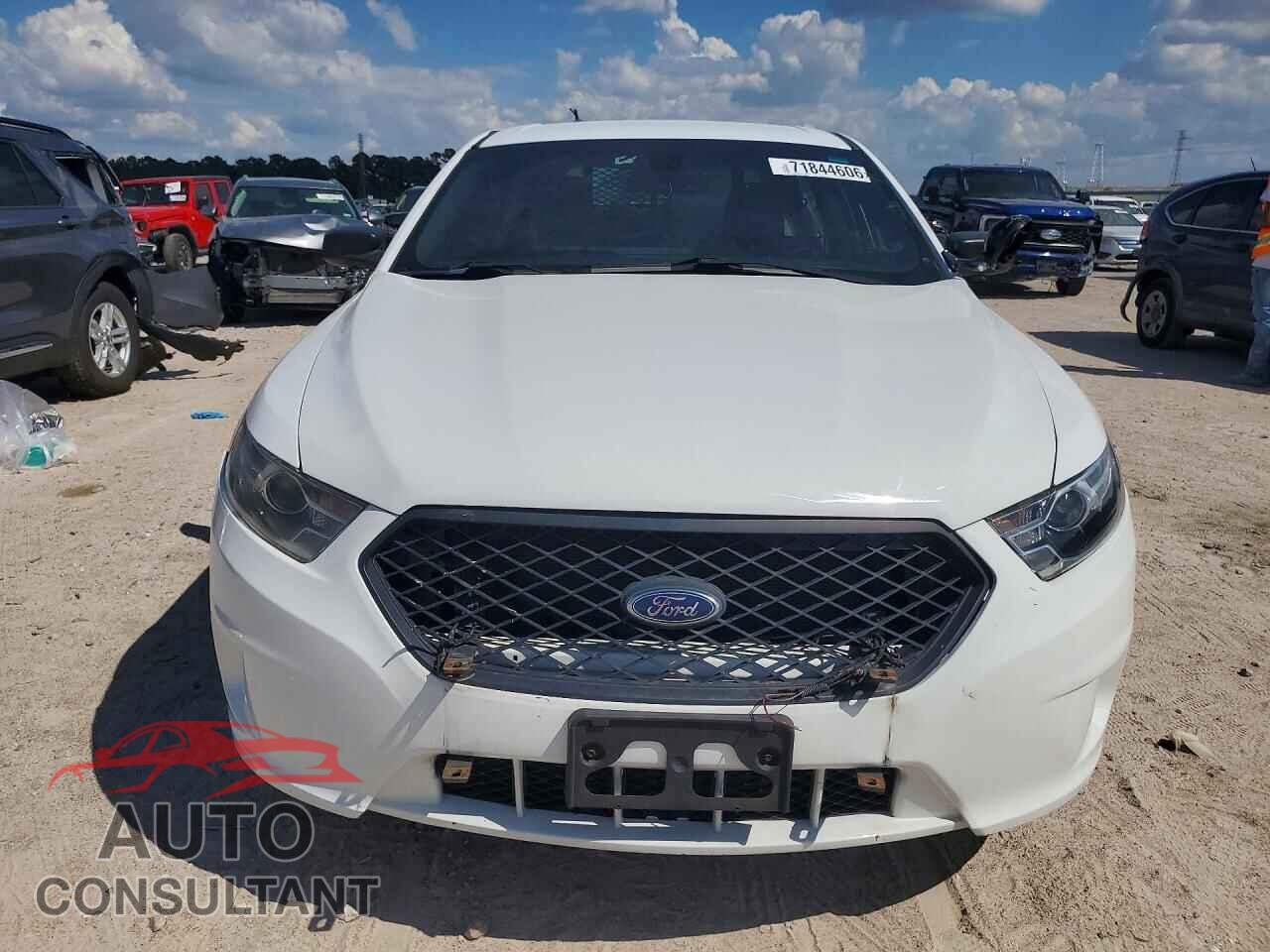 FORD TAURUS 2015 - 1FAHP2MK9FG149048