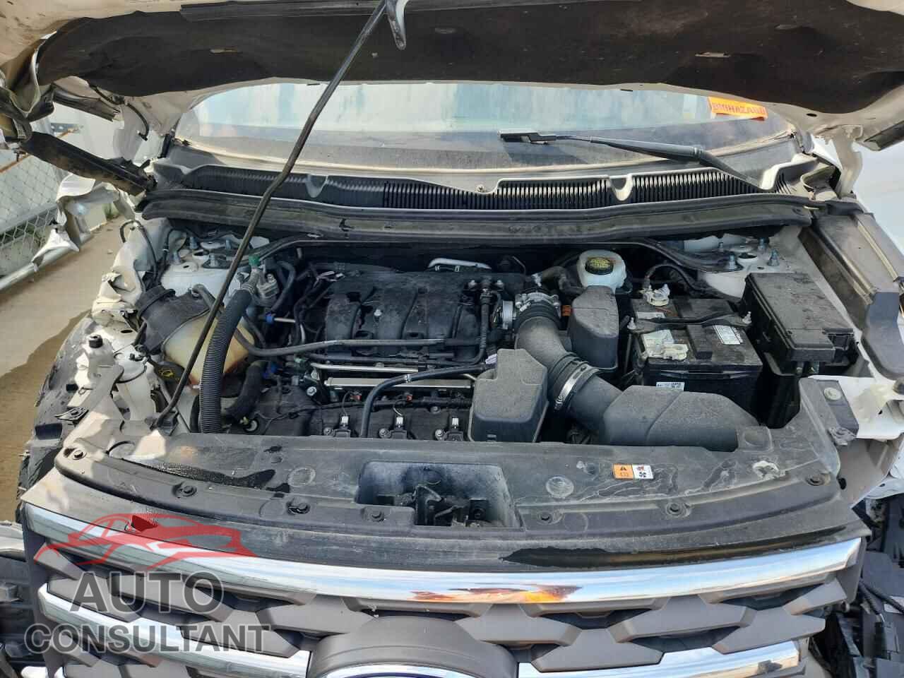 FORD EXPLORER 2018 - 1FM5K7B86JGB81170