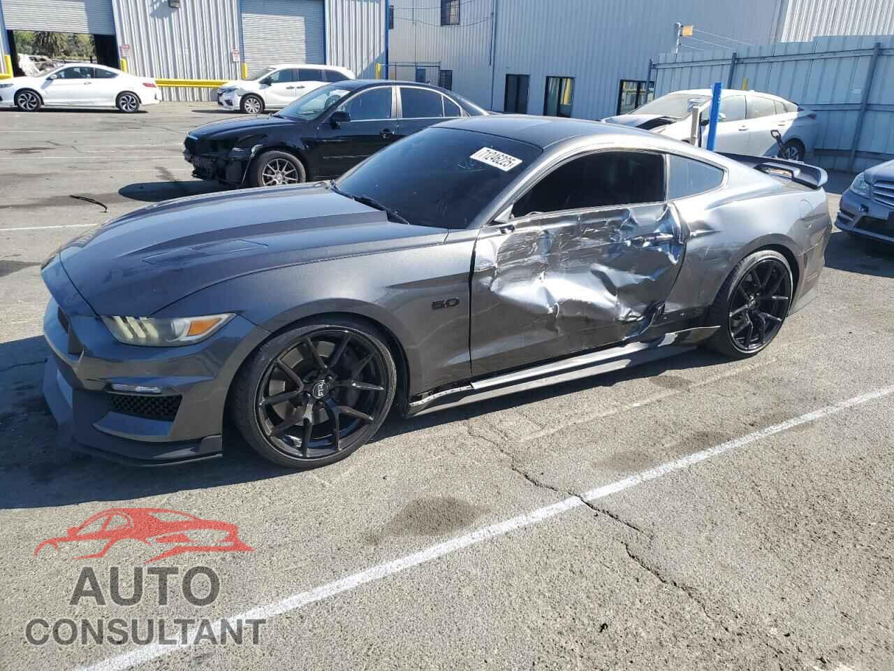 FORD MUSTANG 2017 - 1FA6P8CF7H5259836