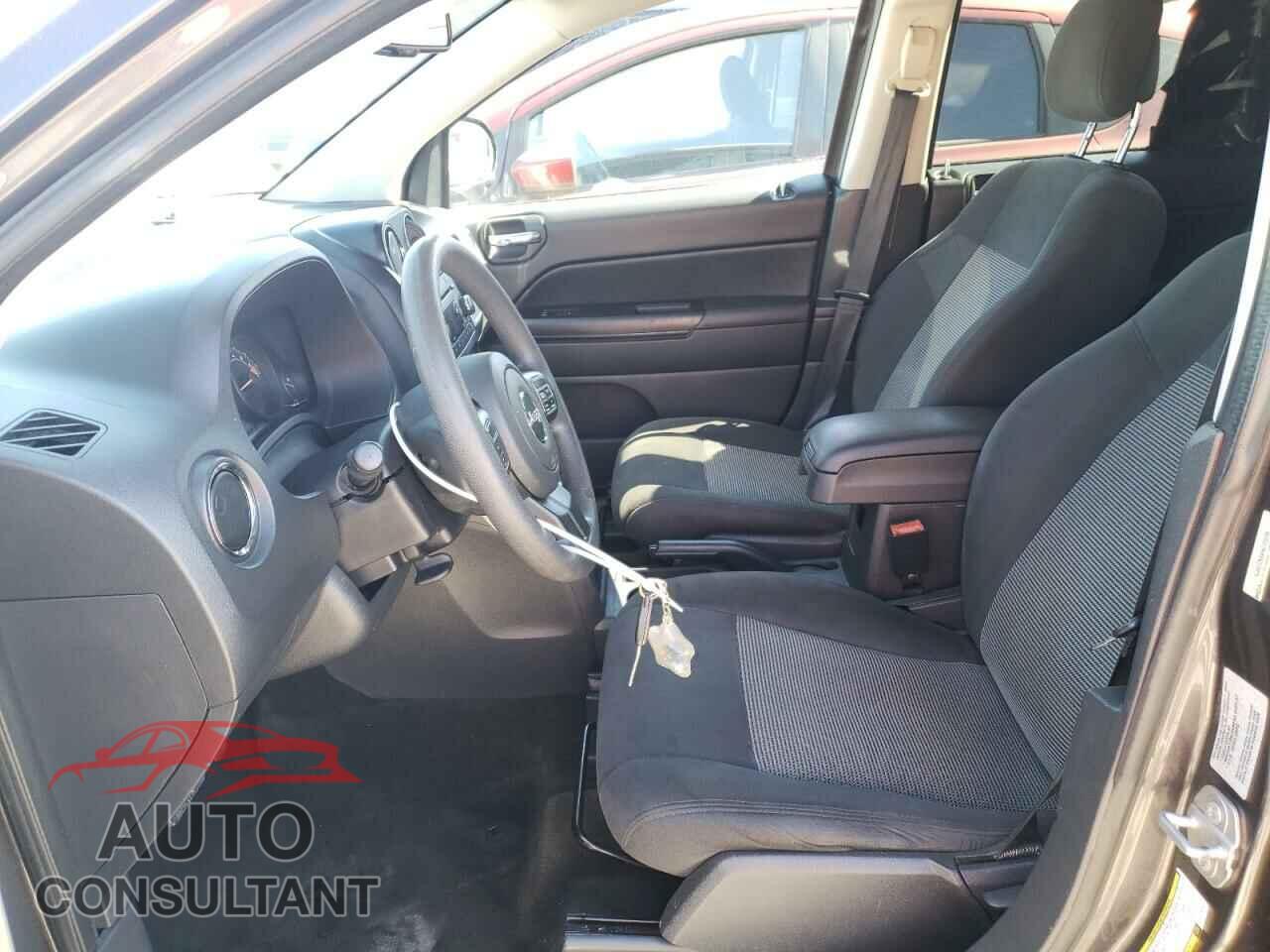 JEEP COMPASS 2017 - 1C4NJCBAXHD123206