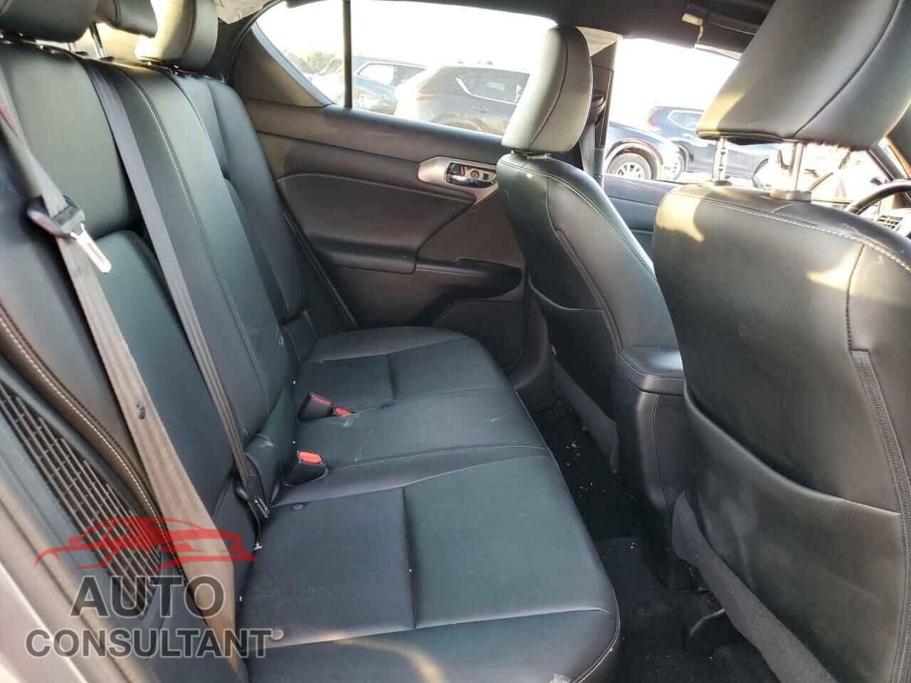 LEXUS CT 200 2017 - JTHKD5BH2H2302840
