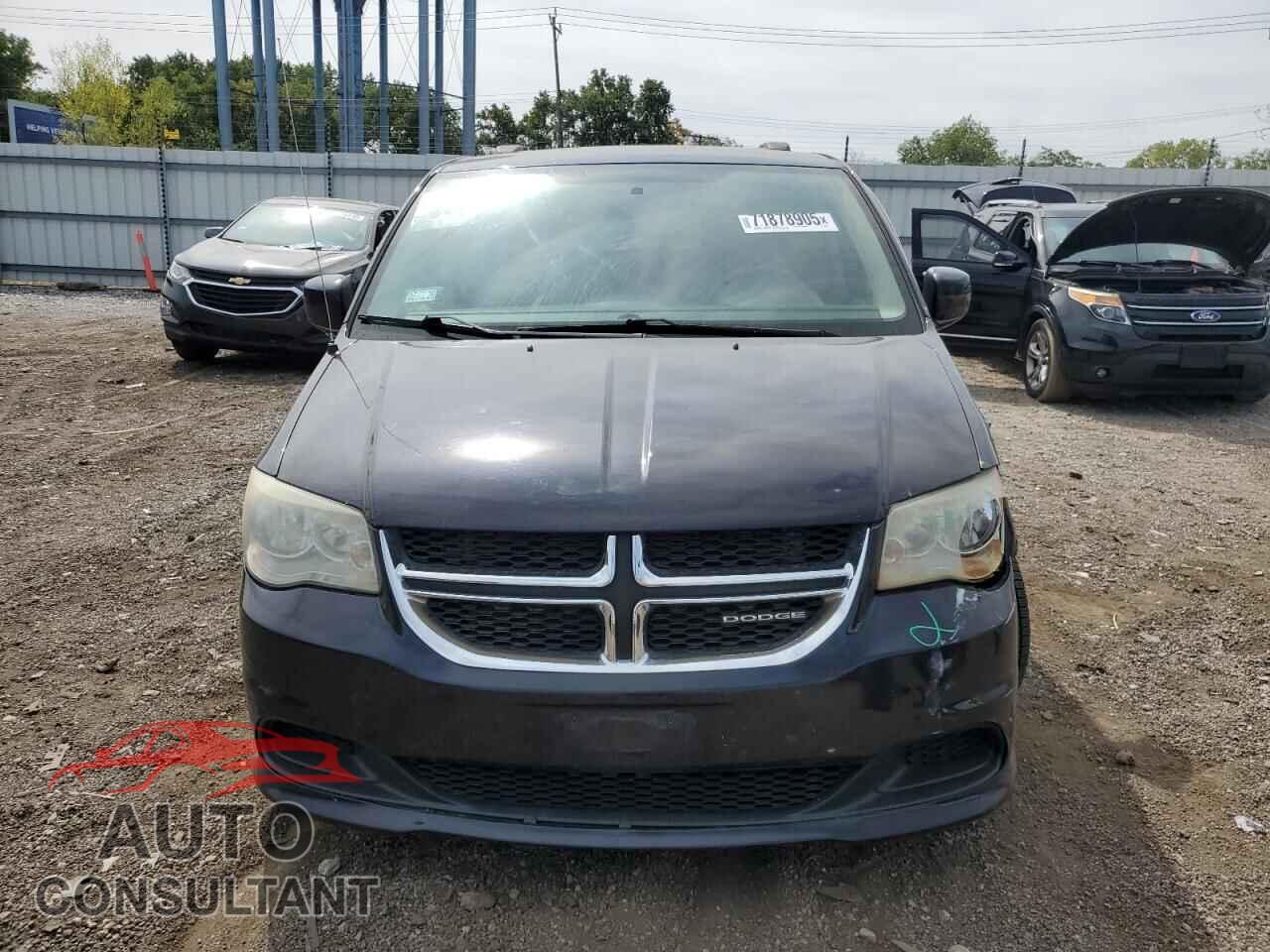 DODGE CARAVAN 2011 - 2D4RN3DG6BR750435