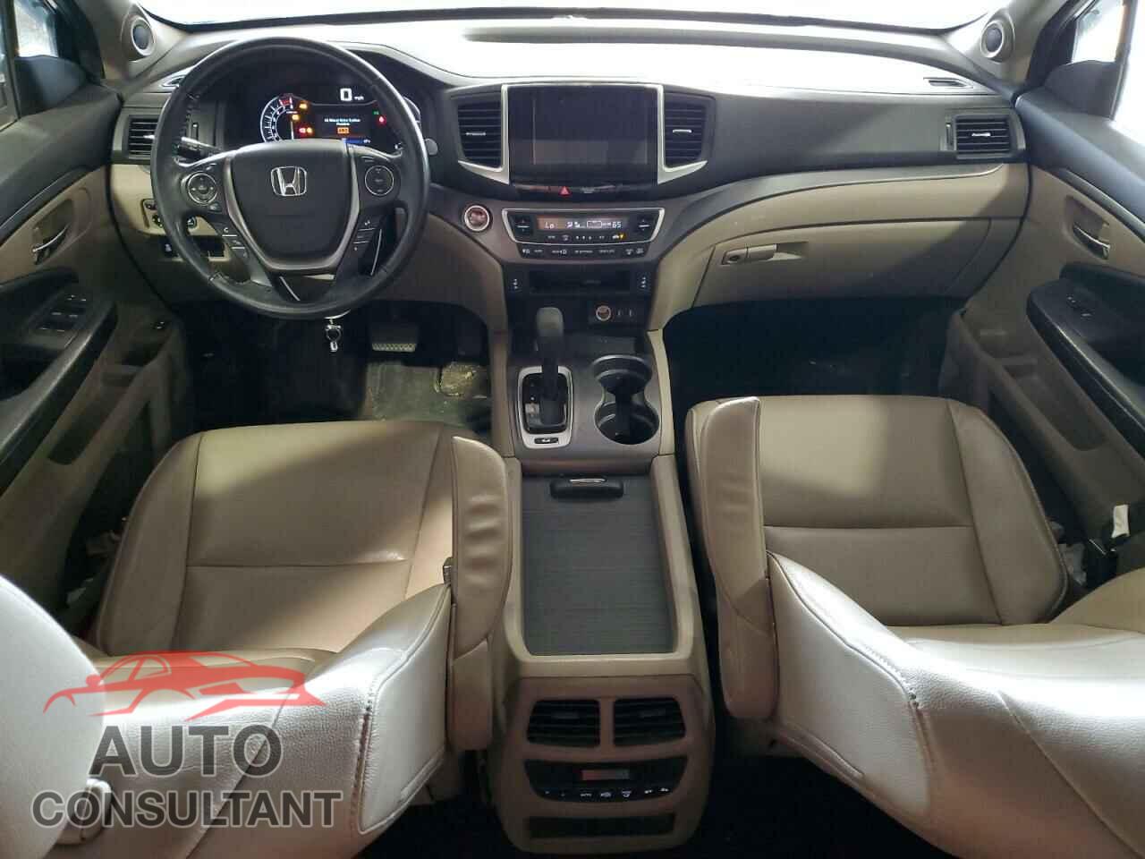 HONDA PILOT 2017 - 5FNYF6H78HB042306
