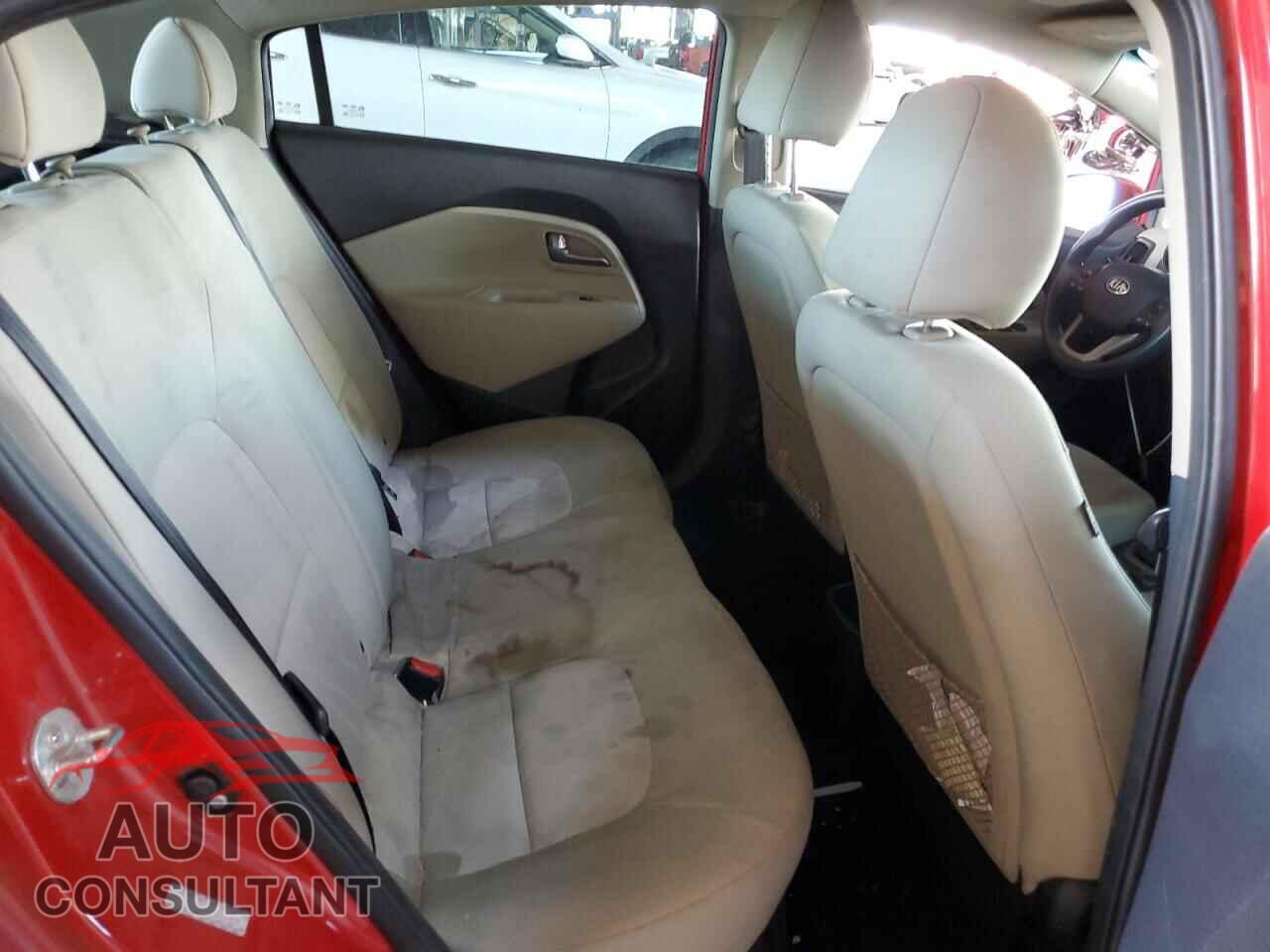 KIA RIO 2013 - KNADM4A36D6319652