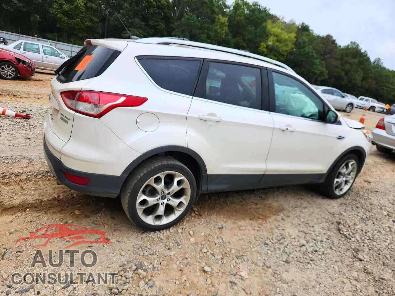 FORD ESCAPE 2013 - 1FMCU0J96DUC76210