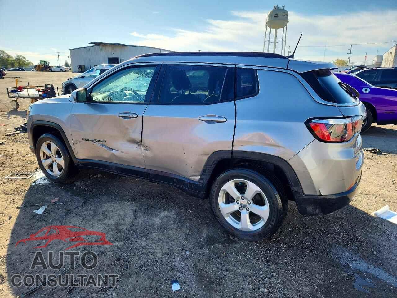 JEEP COMPASS 2018 - 3C4NJDBB7JT401235