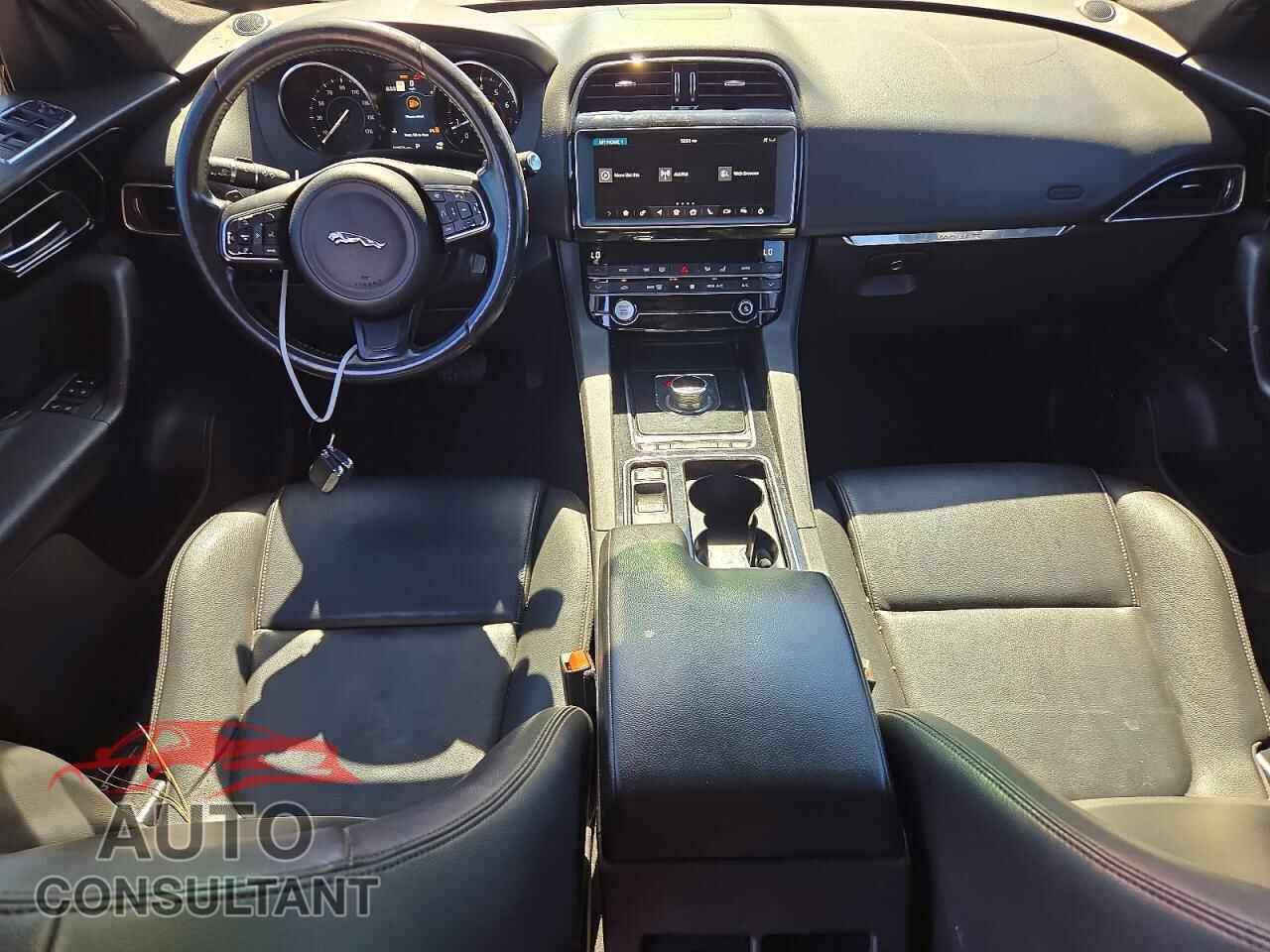 JAGUAR F-PACE 2020 - SADCJ2FX7LA643877