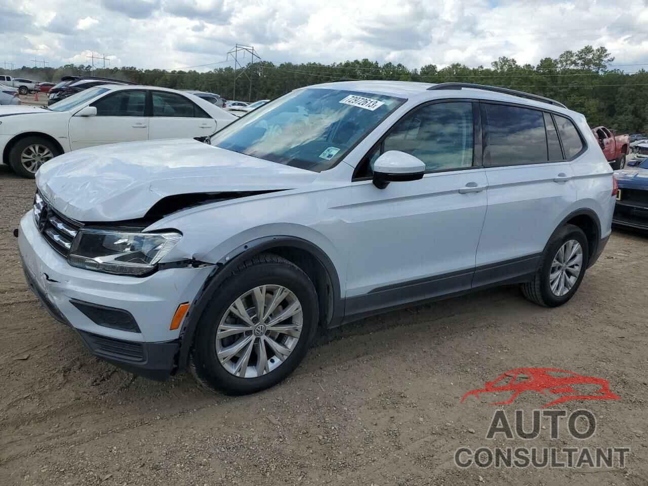 VOLKSWAGEN TIGUAN 2018 - 3VV1B7AX5JM156974