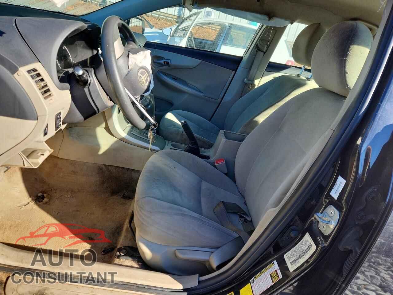 TOYOTA COROLLA 2013 - 5YFBU4EE2DP090739