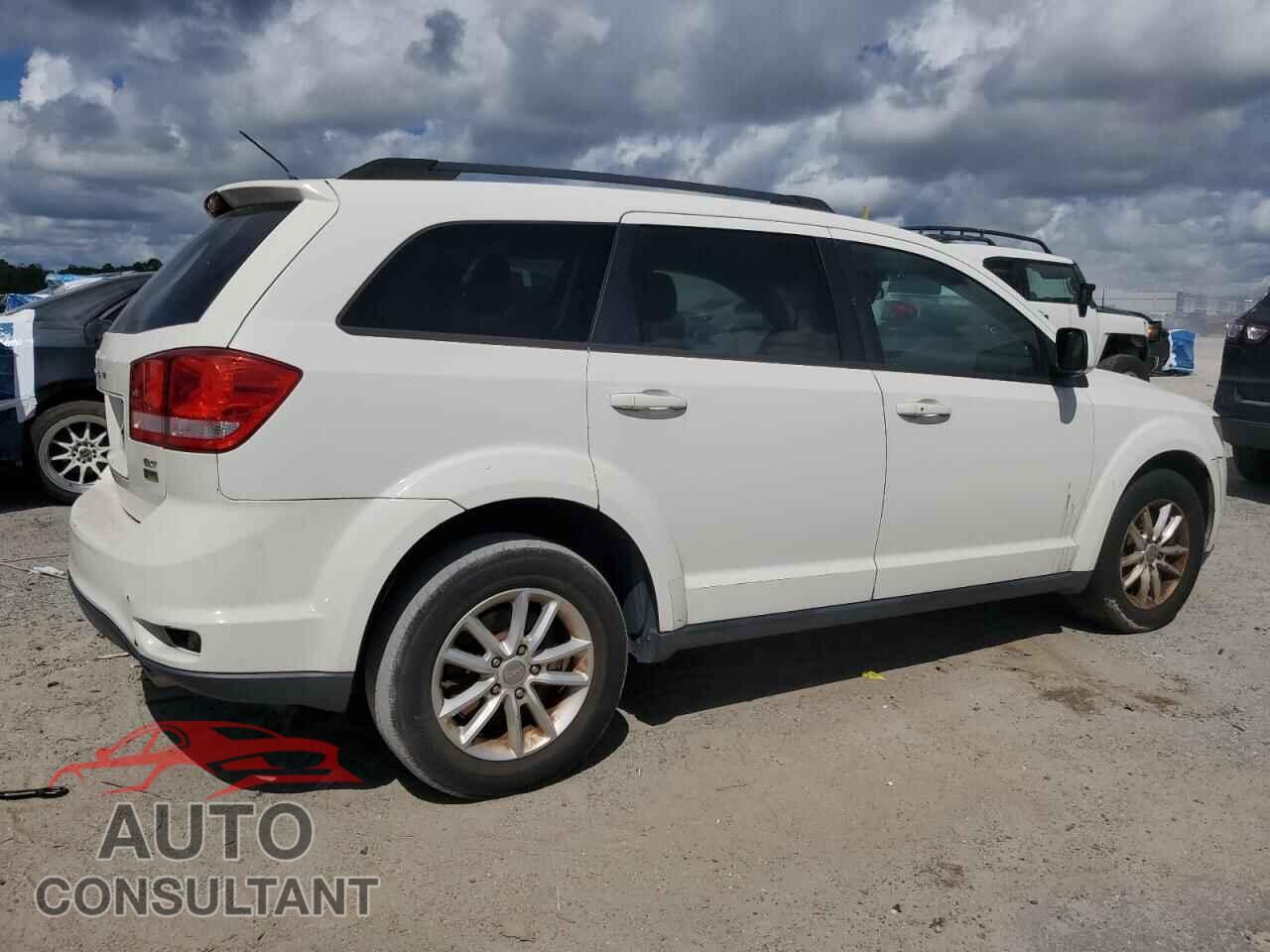 DODGE JOURNEY 2015 - 3C4PDCBGXFT637133