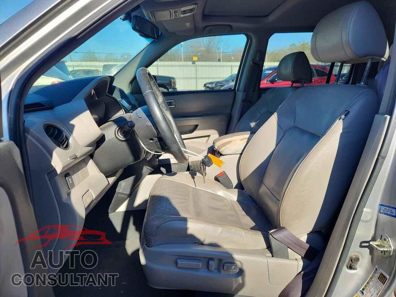 HONDA PILOT 2012 - 5FNYF4H79CB072539