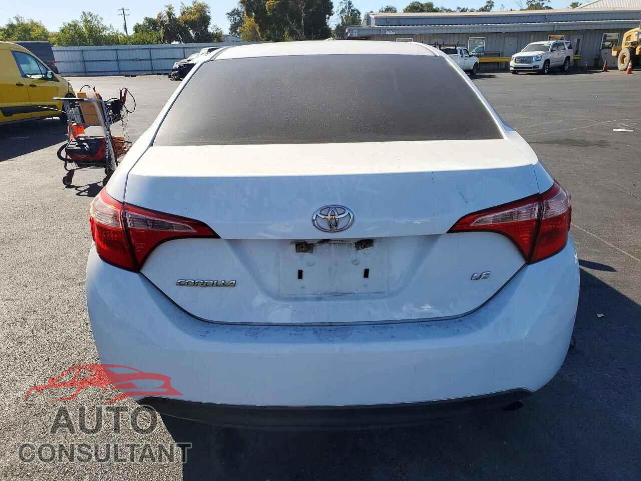 TOYOTA COROLLA 2017 - 5YFBURHEXHP609020
