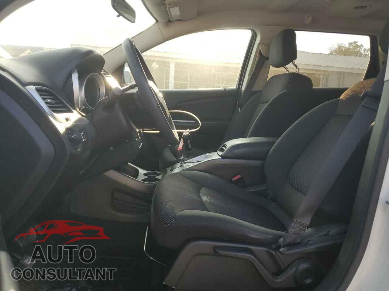 DODGE JOURNEY 2017 - 3C4PDCAB9HT684226