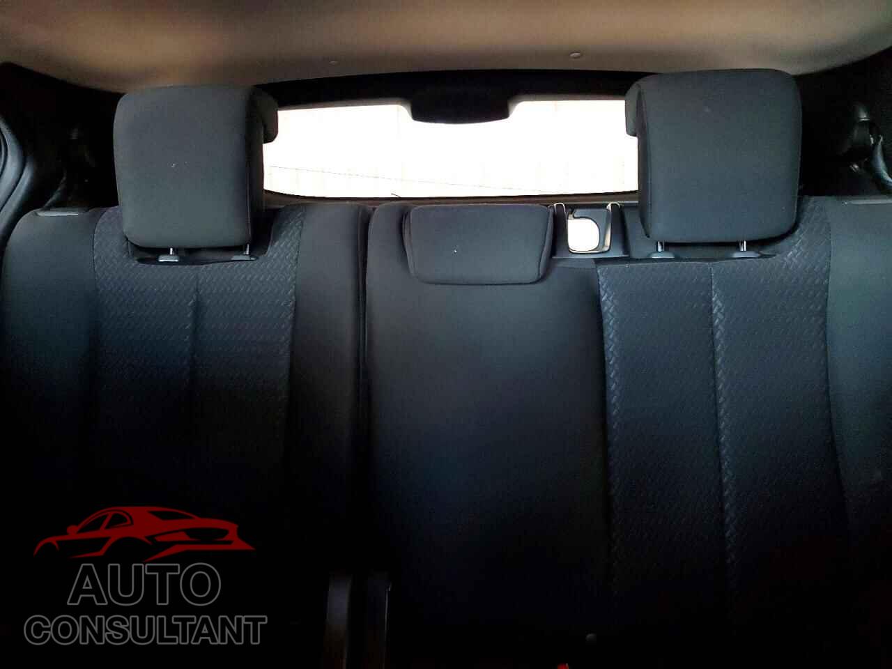 MITSUBISHI ECLIPSE 2018 - JA4AT4AA7JZ046524