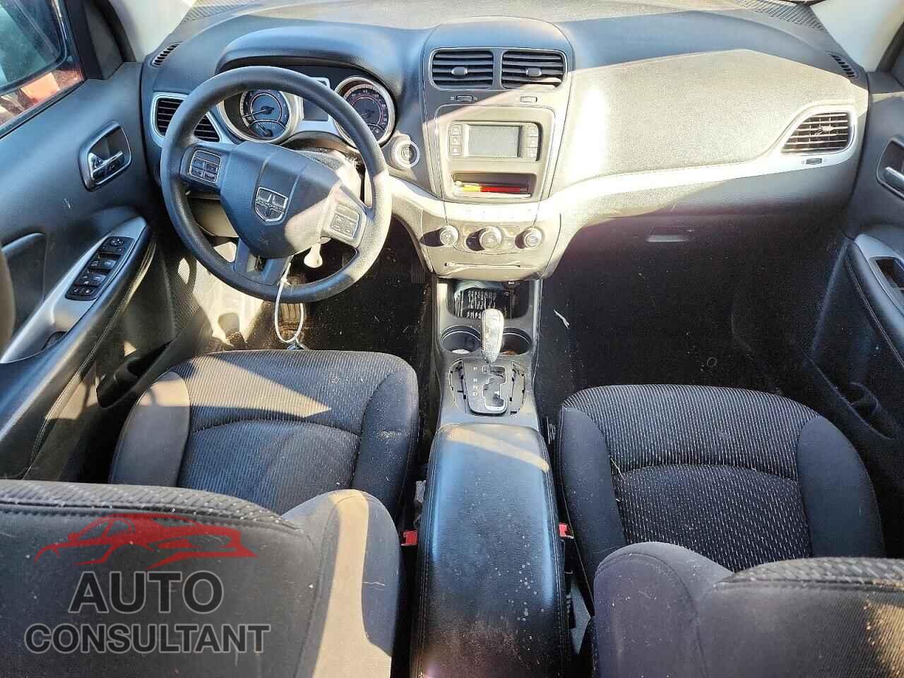 DODGE JOURNEY 2012 - 3C4PDCBB2CT393140