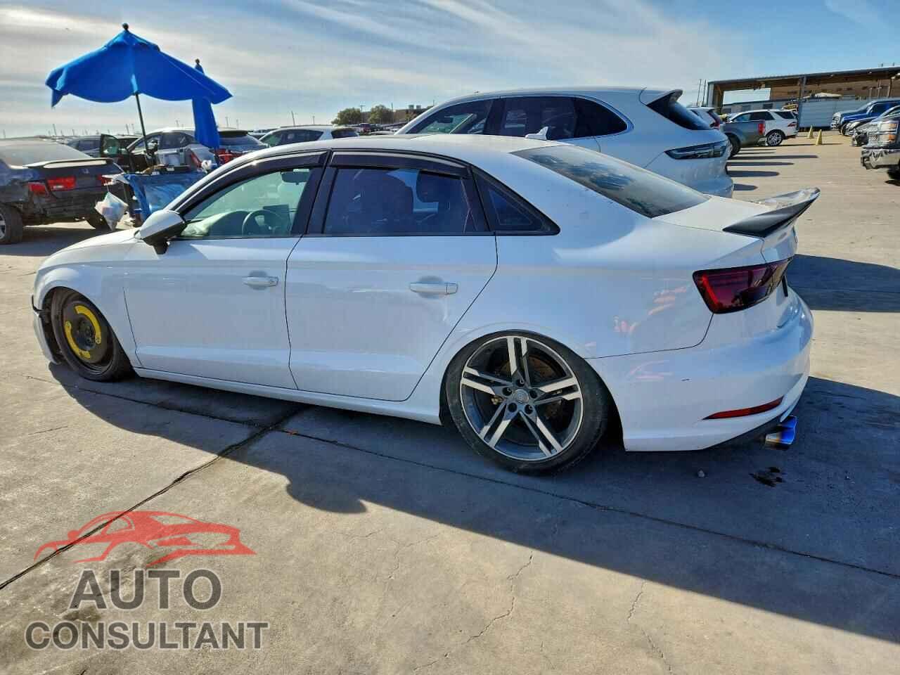 AUDI A3 2018 - WAUAUGFF0J1031237
