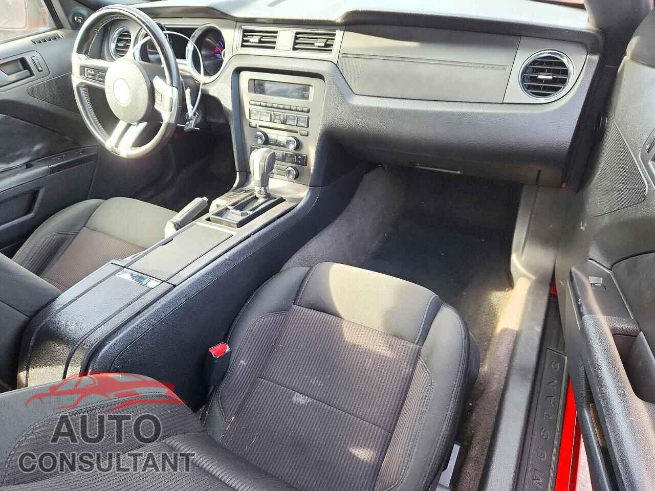 FORD MUSTANG 2014 - 1ZVBP8EM6E5281680