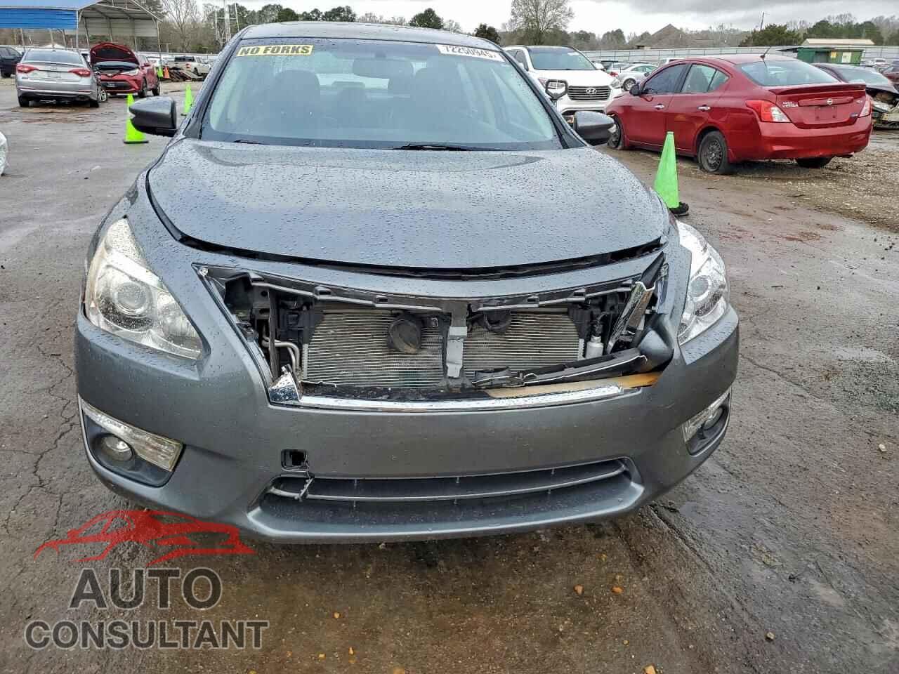 NISSAN ALTIMA 2015 - 1N4AL3AP3FC110949