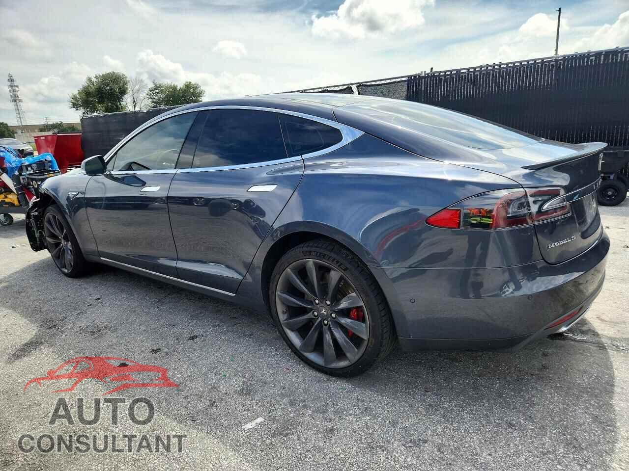 TESLA MODEL S 2014 - 5YJSA1H11EFP59595
