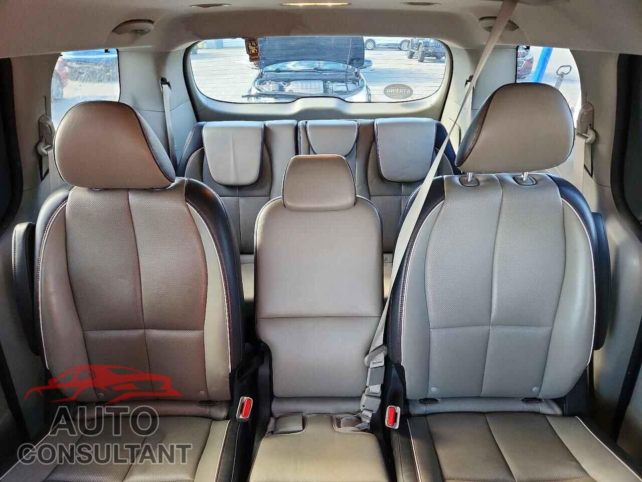 KIA All Models 2017 - KNDMB5C18H6229483