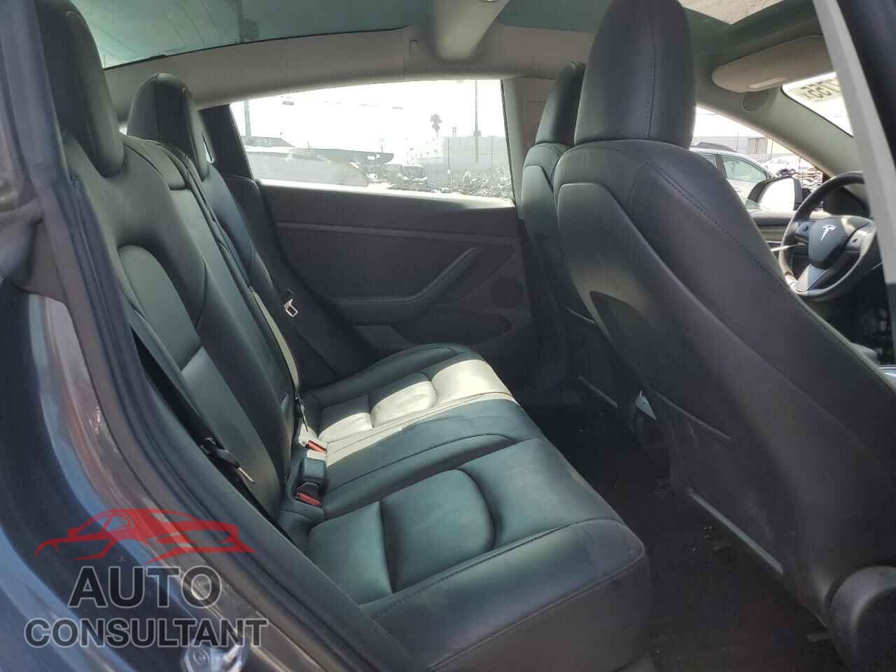 TESLA MODEL 3 2023 - 5YJ3E1EA7PF579893