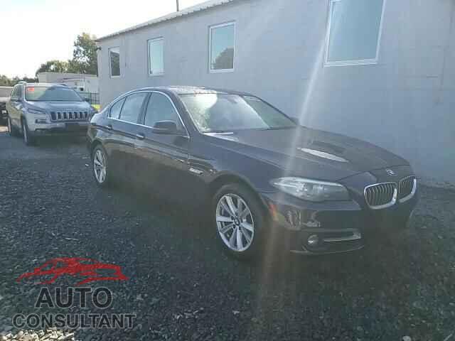 BMW 5 SERIES 2016 - WBA5A7C5XGG643215