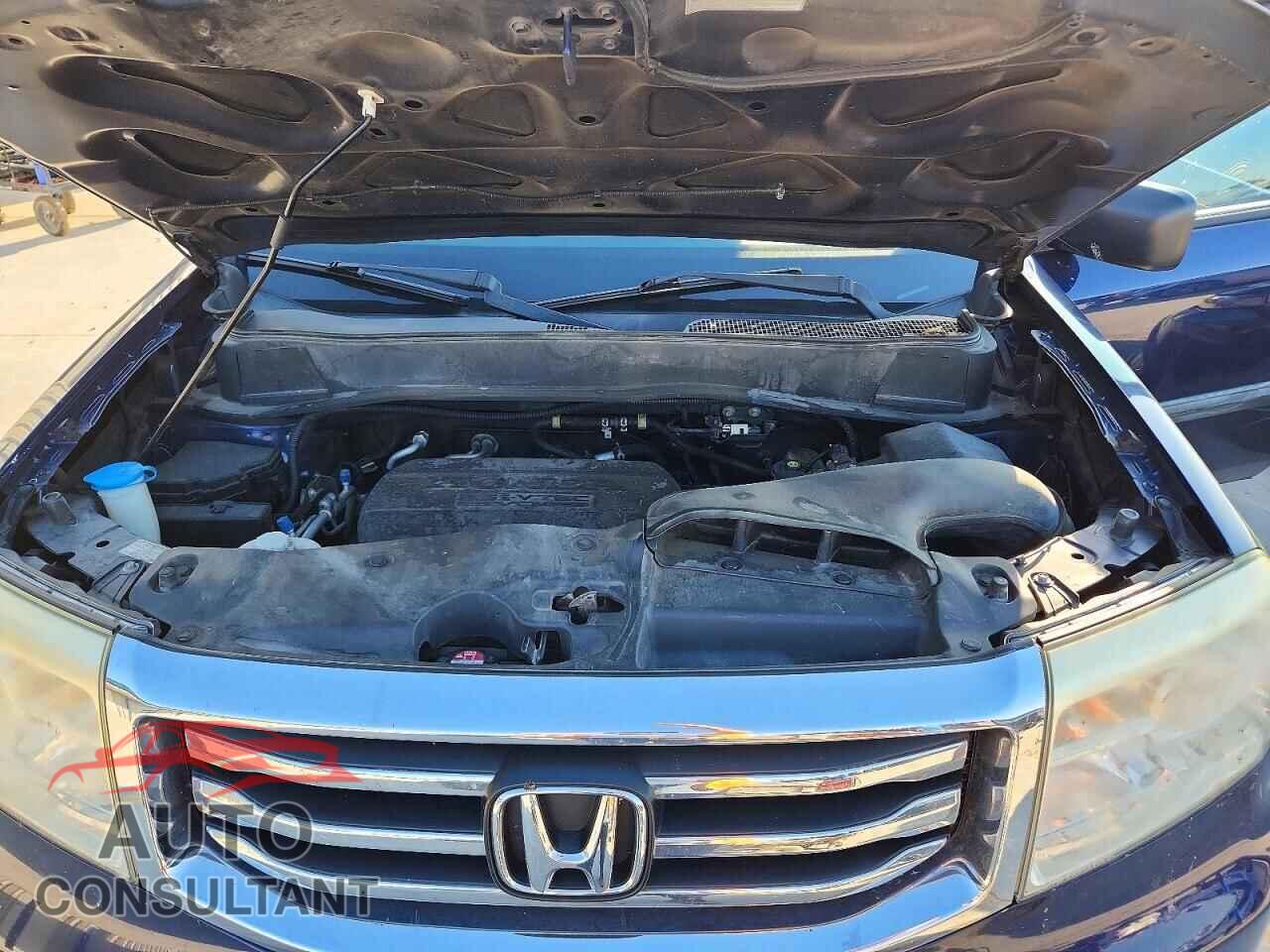 HONDA PILOT 2013 - 5FNYF3H21DB027367