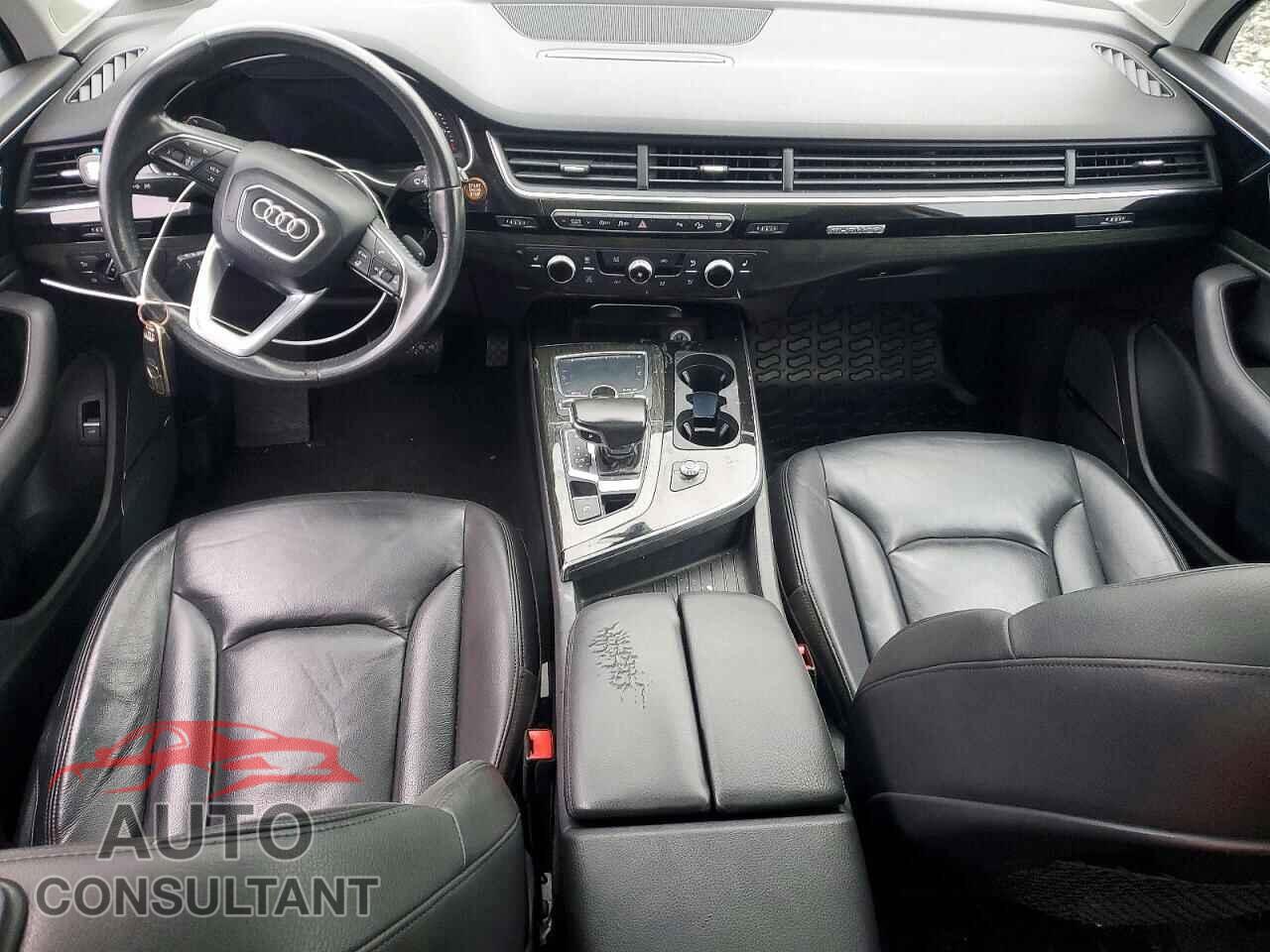 AUDI Q7 2018 - WA1LAAF76JD008872
