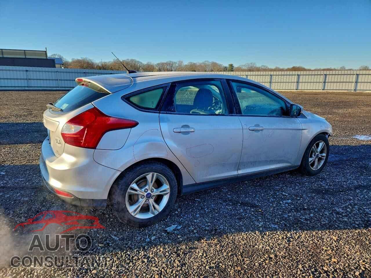 FORD FOCUS 2014 - 1FADP3K22EL255841