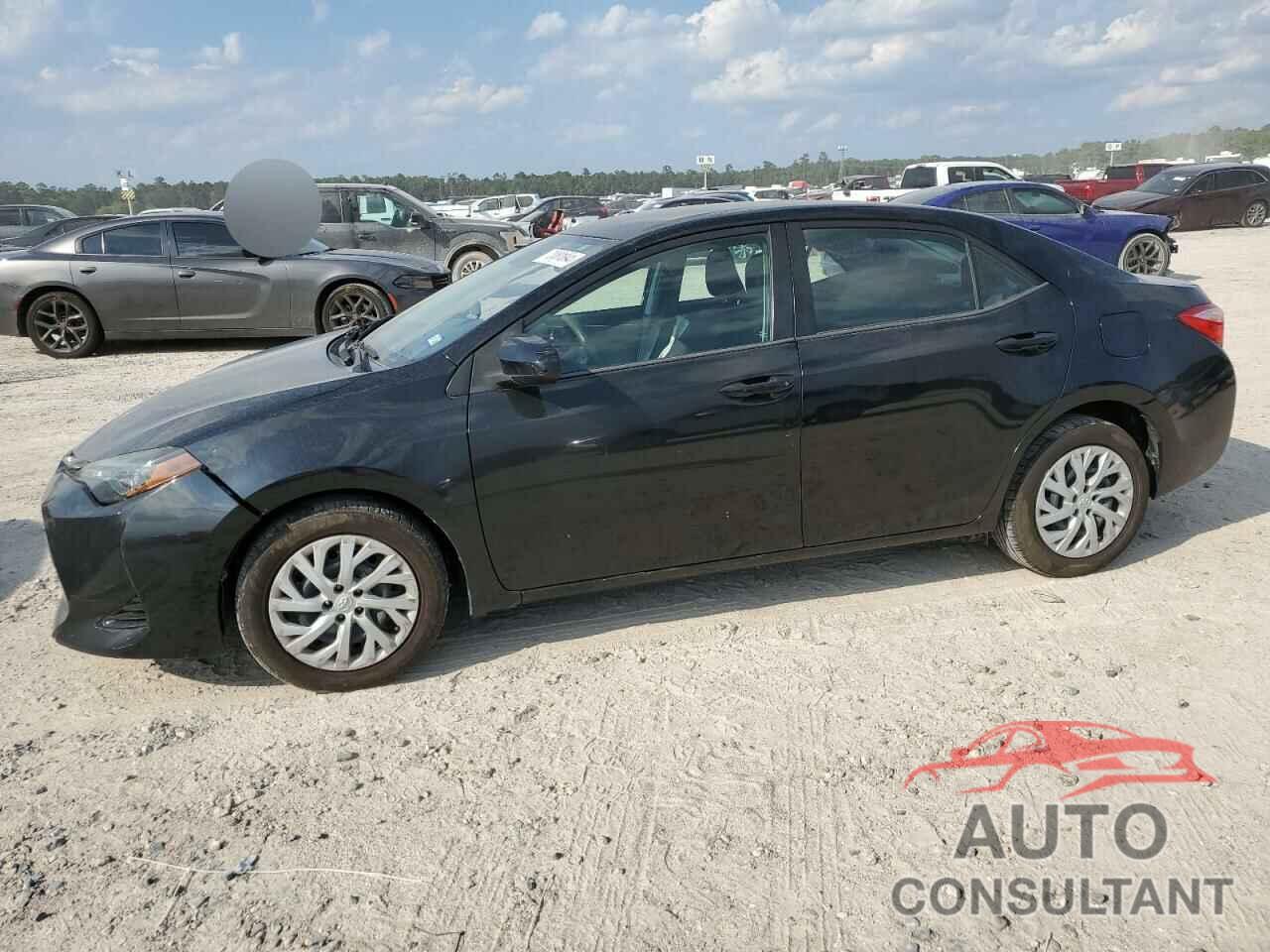 TOYOTA COROLLA 2017 - 5YFBURHE8HP676599