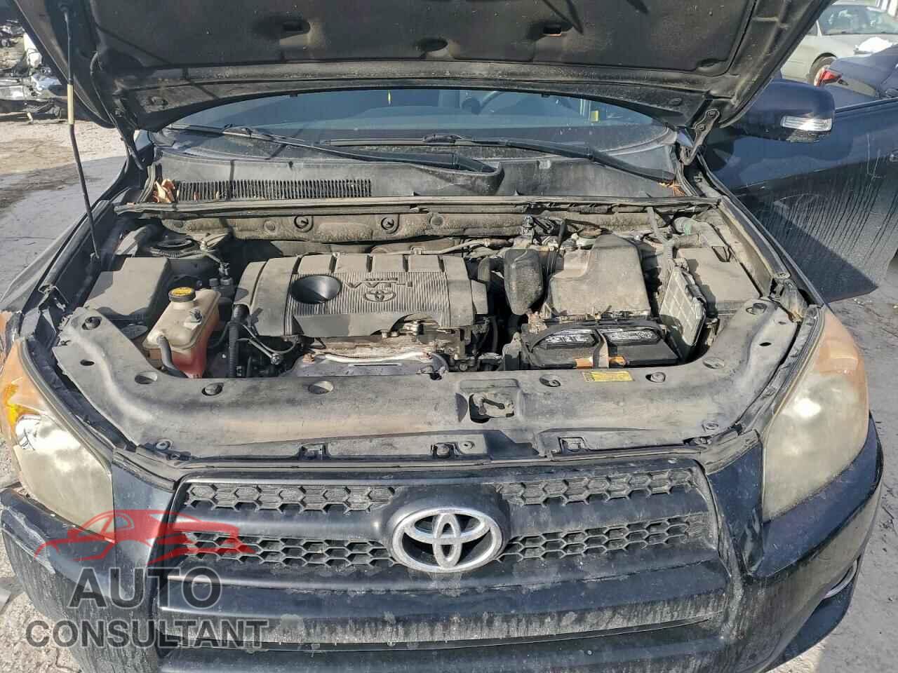 TOYOTA RAV4 2011 - JTMRF4DV1B5044324