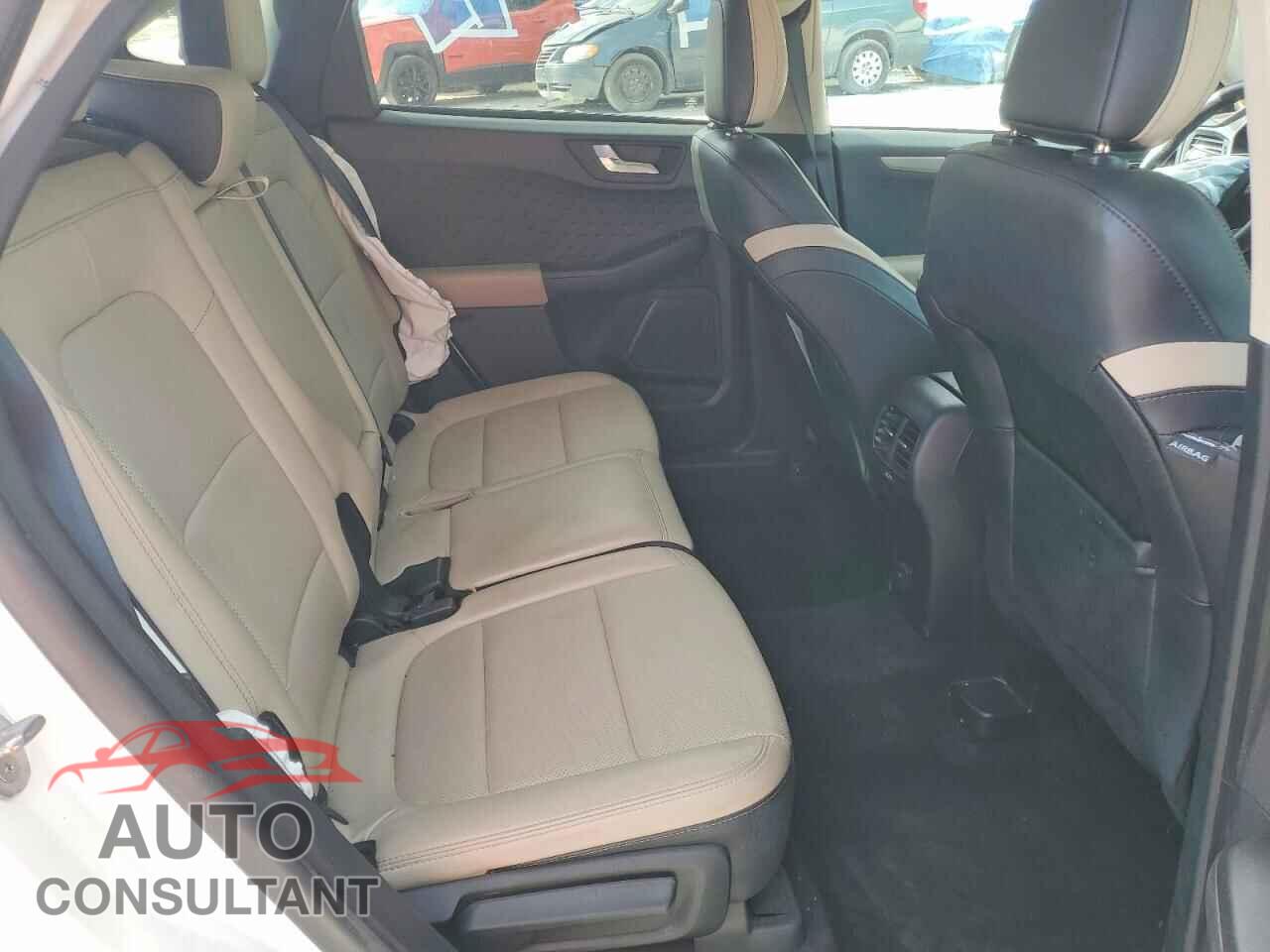 FORD ESCAPE 2020 - 1FMCU0H64LUA69518