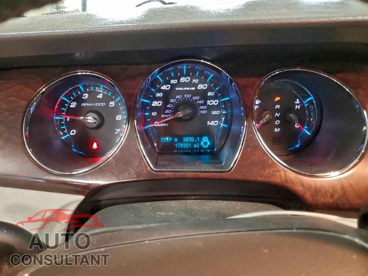 FORD TAURUS 2011 - 1FAHP2EW4BG129964