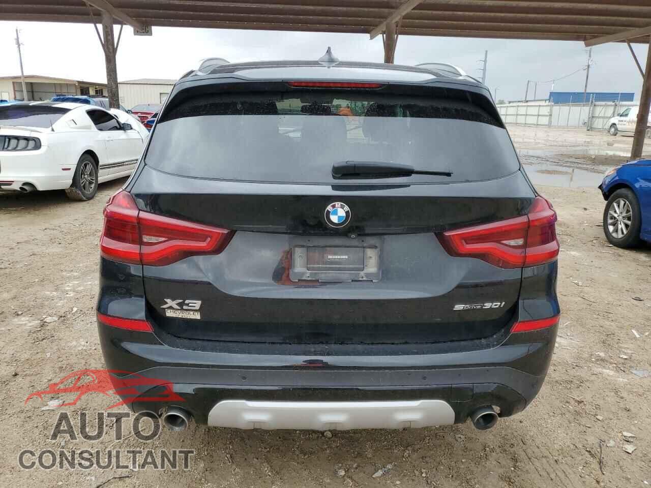 BMW X3 2021 - 5UXTY3C03M9E41935