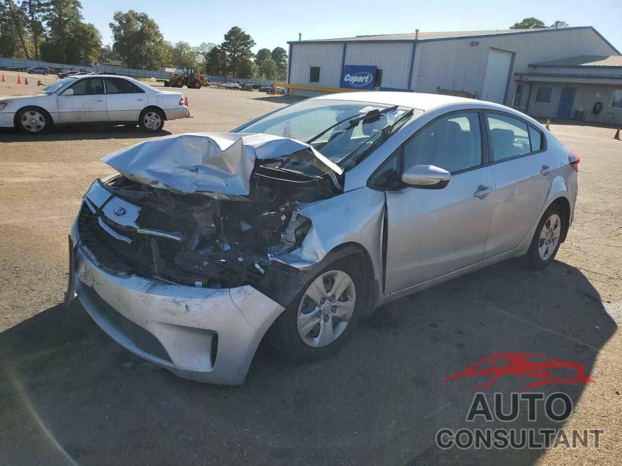 KIA FORTE 2018 - 3KPFK4A78JE227517