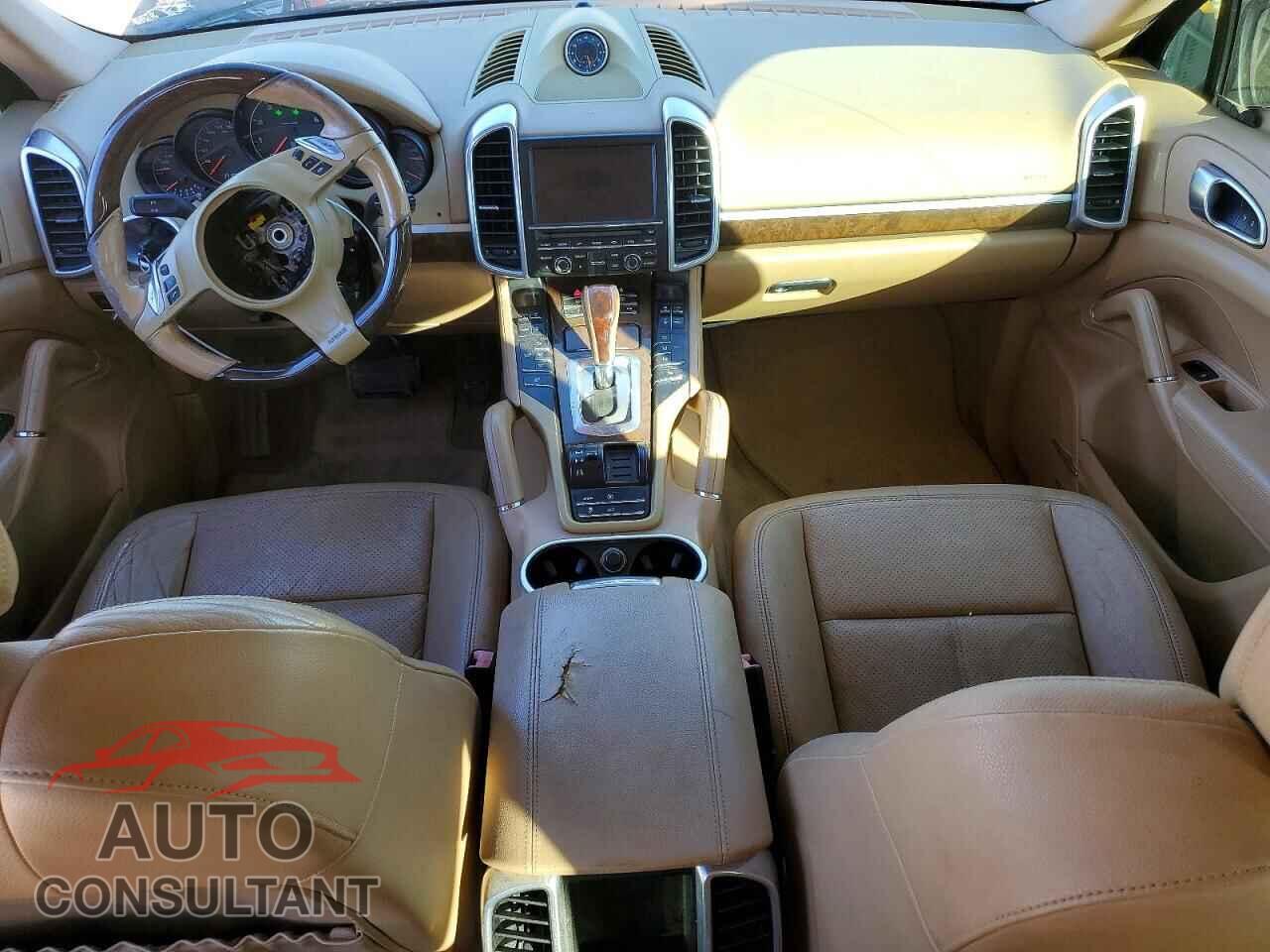 PORSCHE CAYENNE 2013 - WP1AA2A27DLA19063