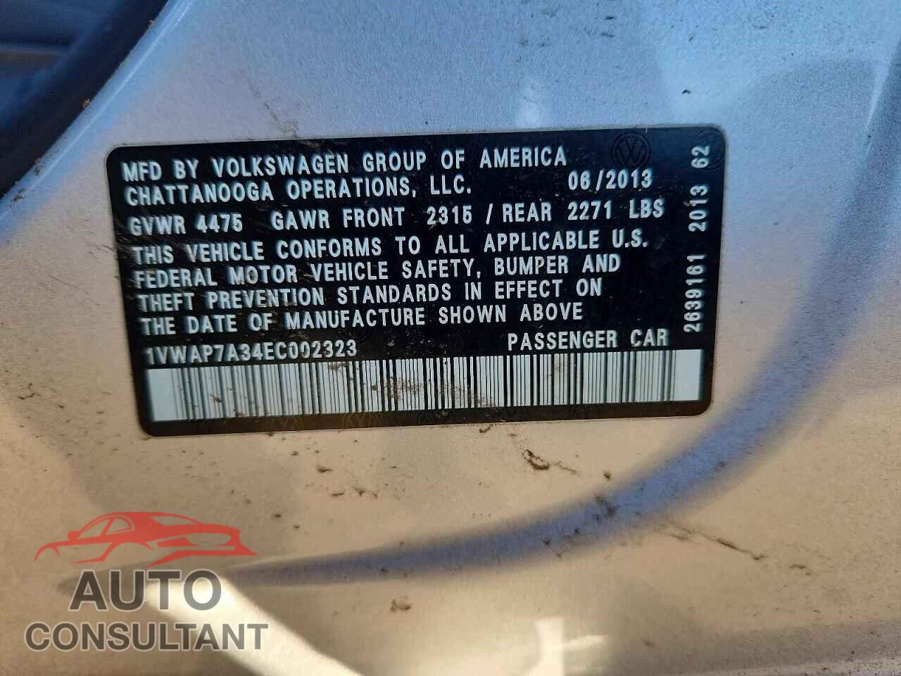 VOLKSWAGEN PASSAT 2014 - 1VWAP7A34EC002323
