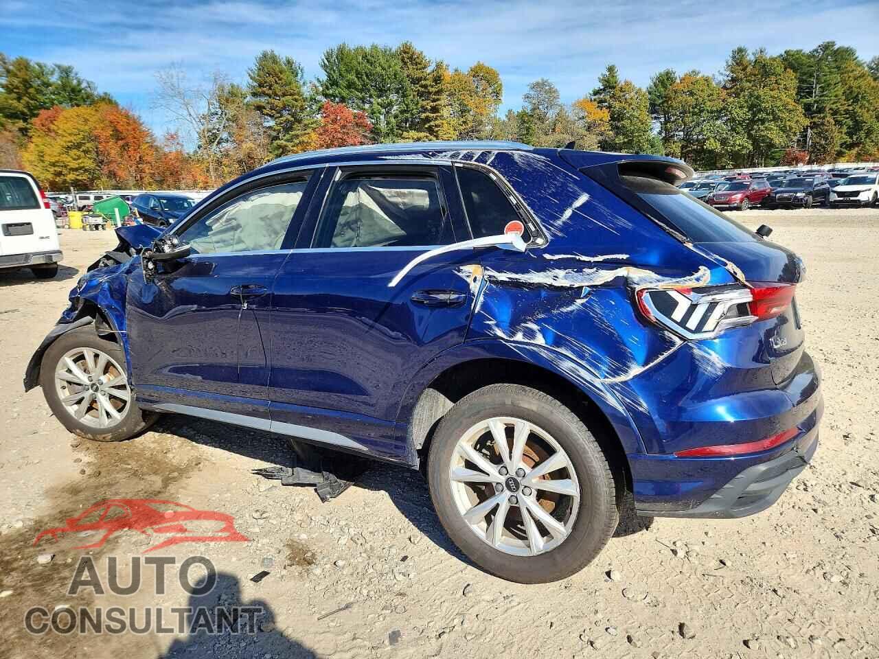 AUDI Q3 2023 - WA1EECF3XP1031717