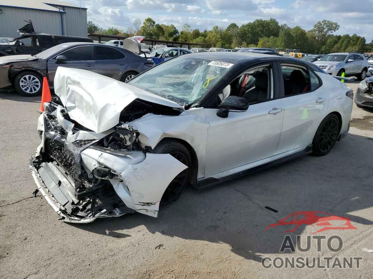TOYOTA CAMRY 2022 - 4T1KZ1AK7NU070028