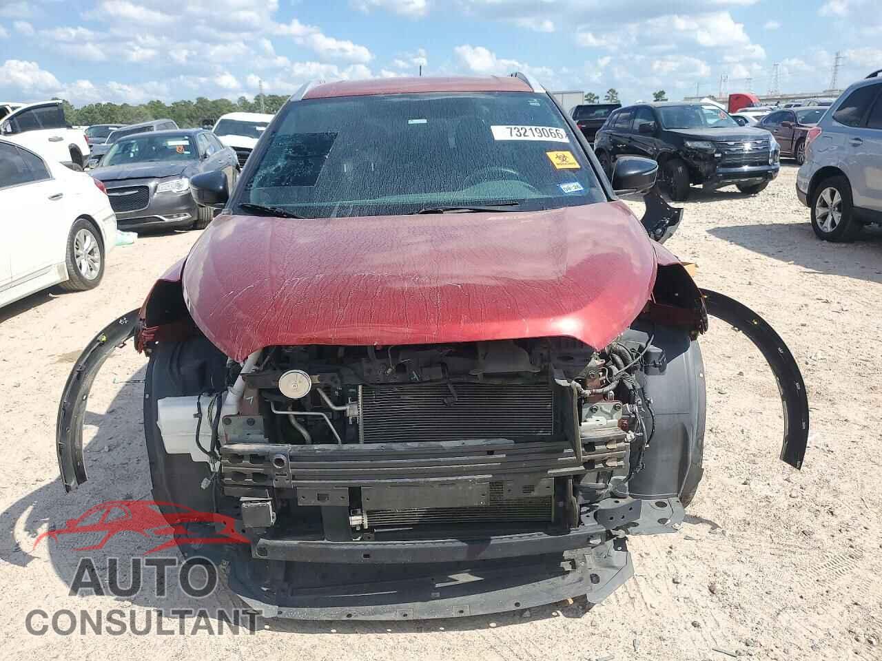 NISSAN KICKS 2019 - 3N1CP5CU3KL543615