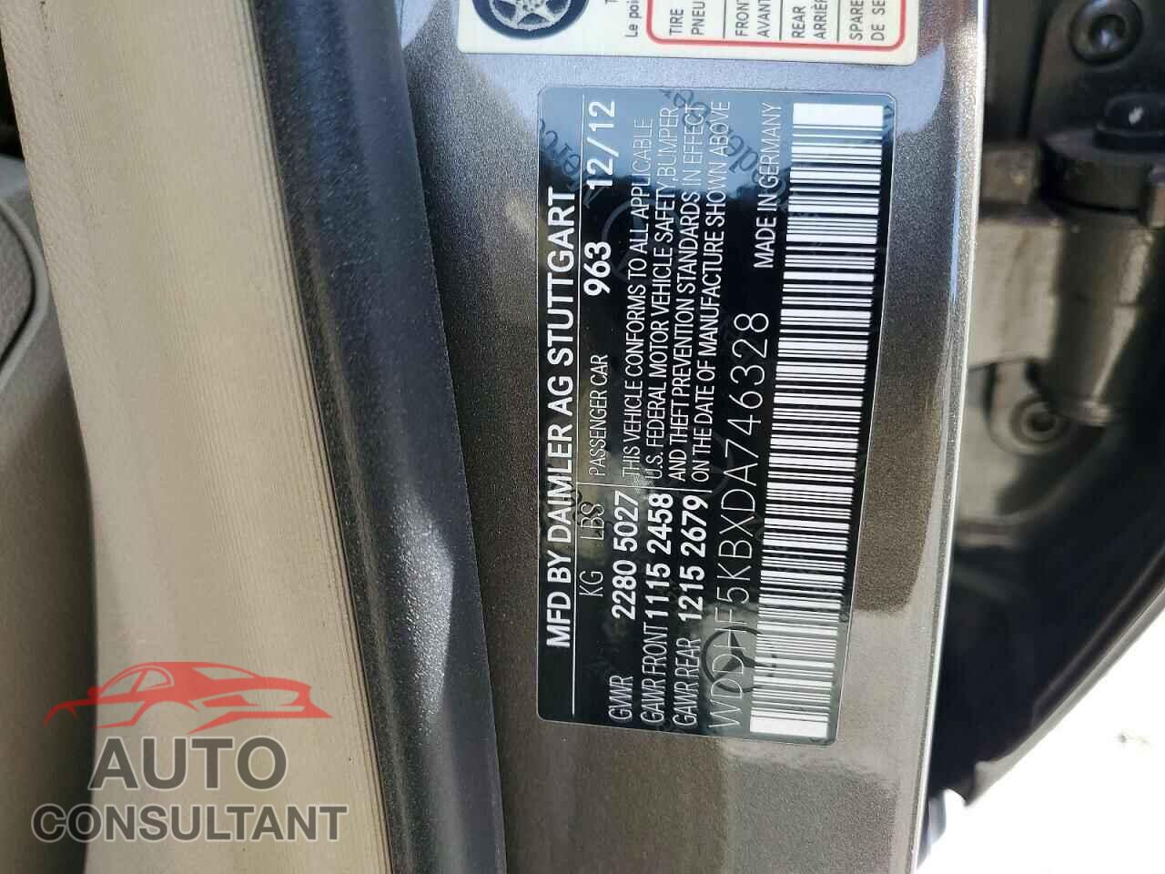 MERCEDES-BENZ E-CLASS 2013 - WDDHF5KBXDA746328