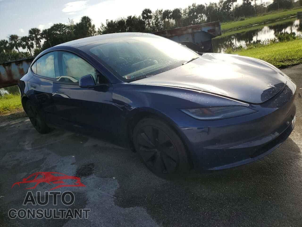 TESLA MODEL 3 2024 - 5YJ3E1EB2RF759018