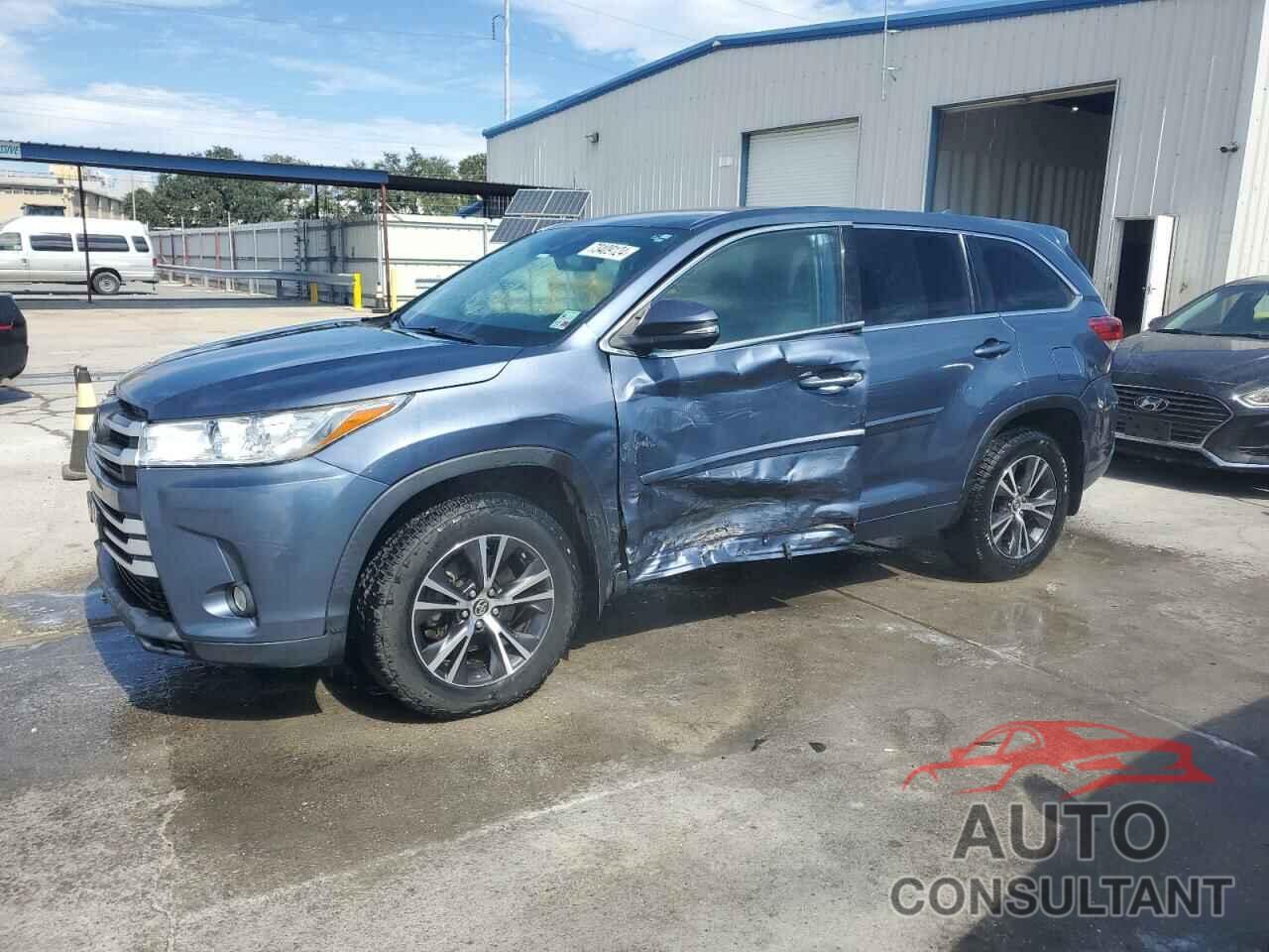 TOYOTA HIGHLANDER 2017 - 5TDBZRFH6HS432830