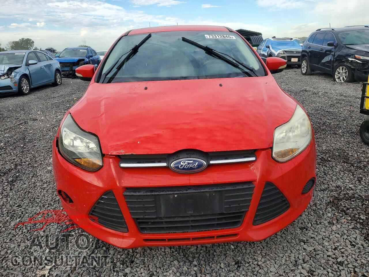 FORD FOCUS 2013 - 1FADP3F29DL296086