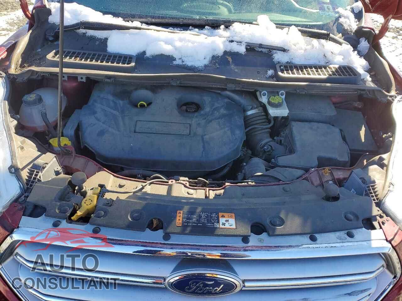FORD ESCAPE 2017 - 1FMCU9J92HUC41545
