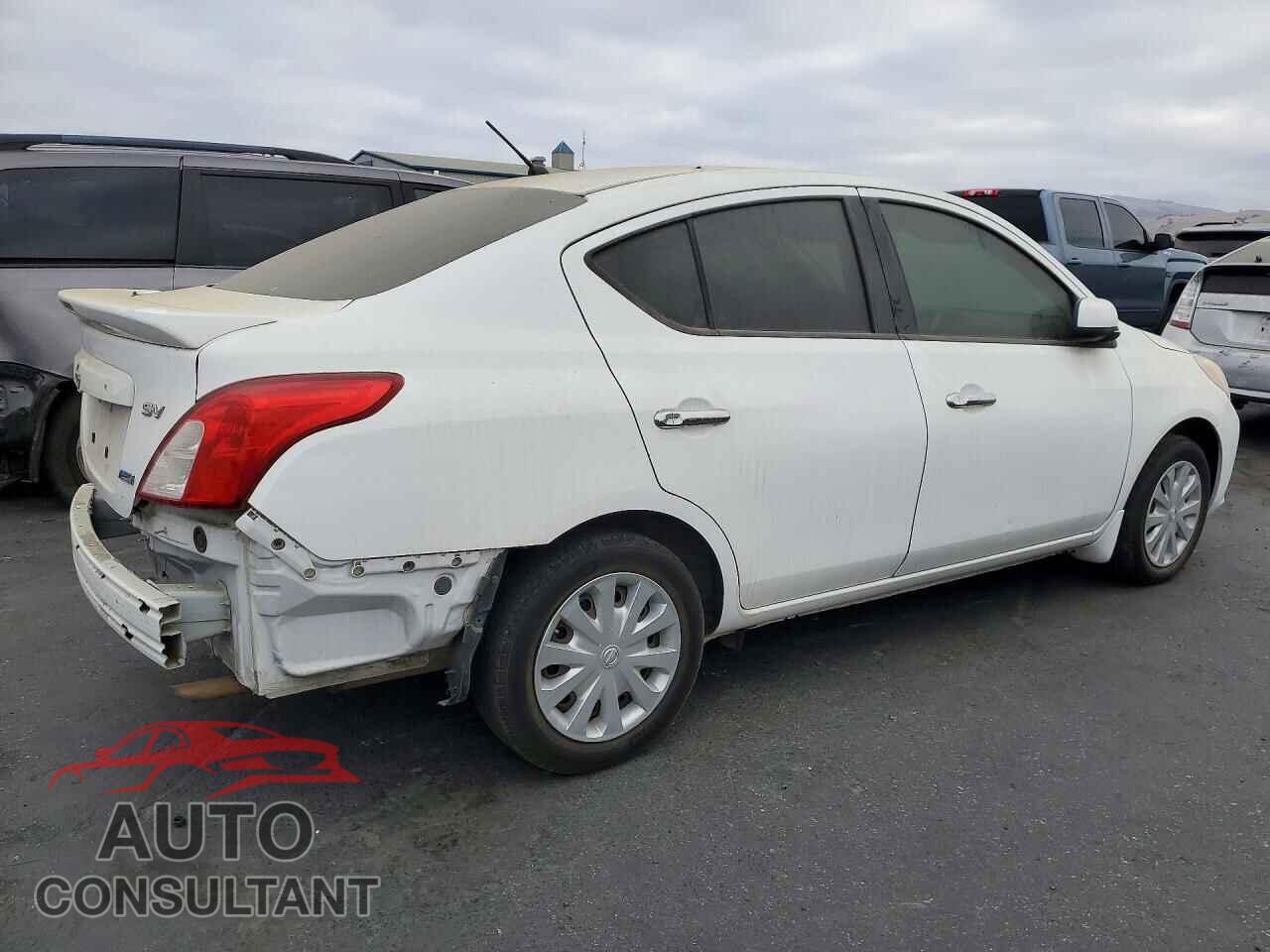 NISSAN VERSA 2013 - 3N1CN7AP3DL884966