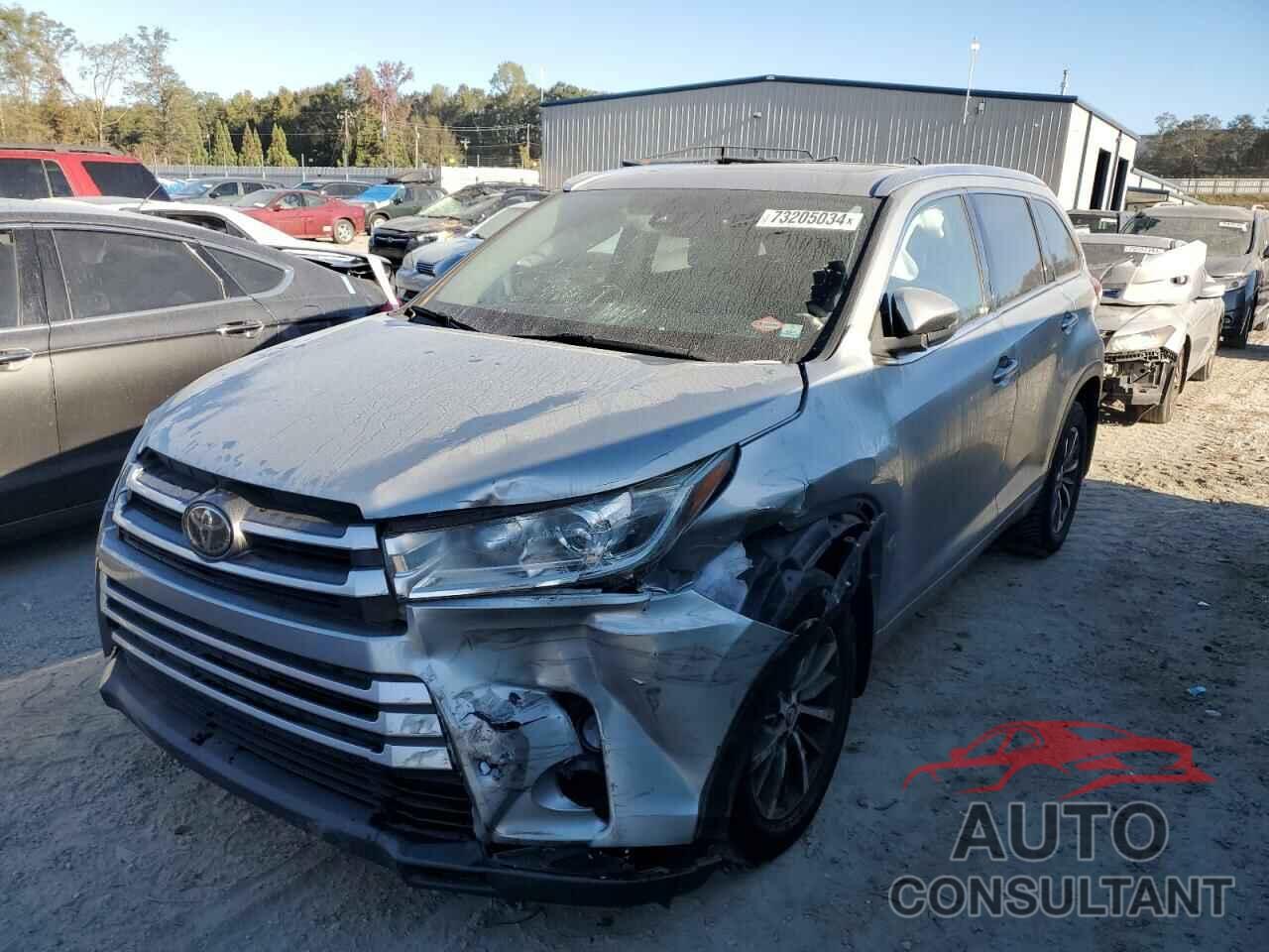 TOYOTA HIGHLANDER 2017 - 5TDJZRFH7HS448529