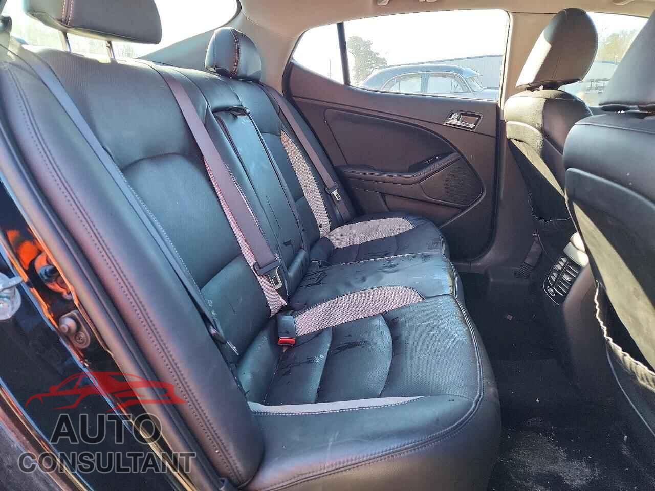 KIA OPTIMA 2012 - 5XXGR4A69CG001407