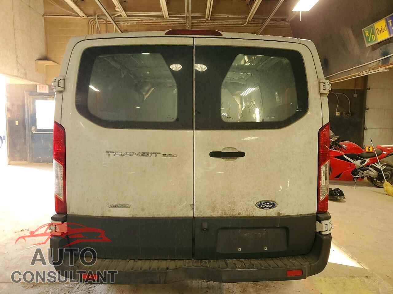 FORD TRANSIT 2016 - 1FTYR1YG9GKB19745